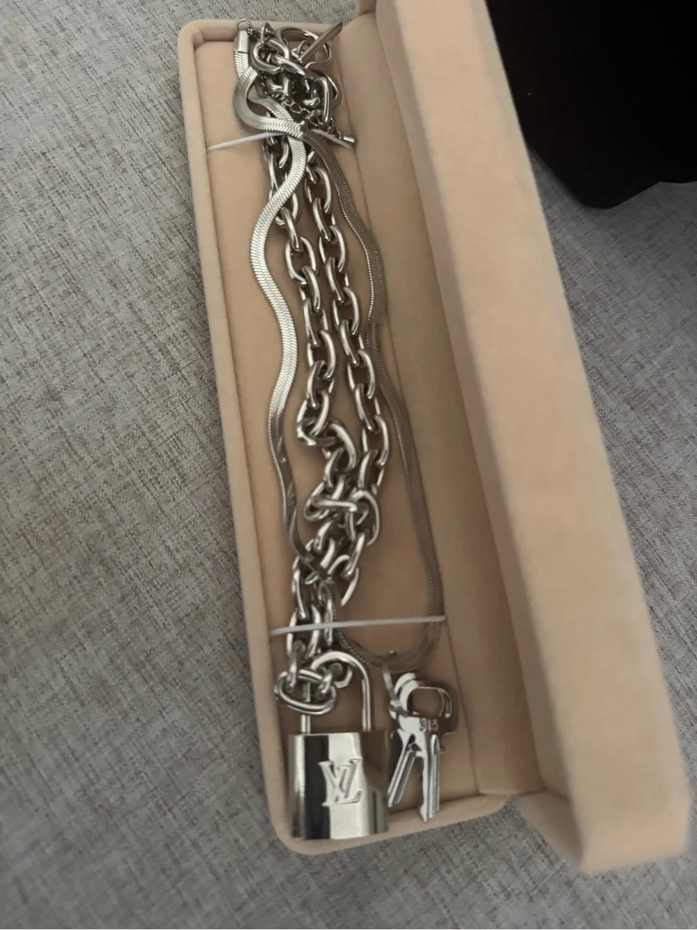 Louis Vuitton silver lock and key #315